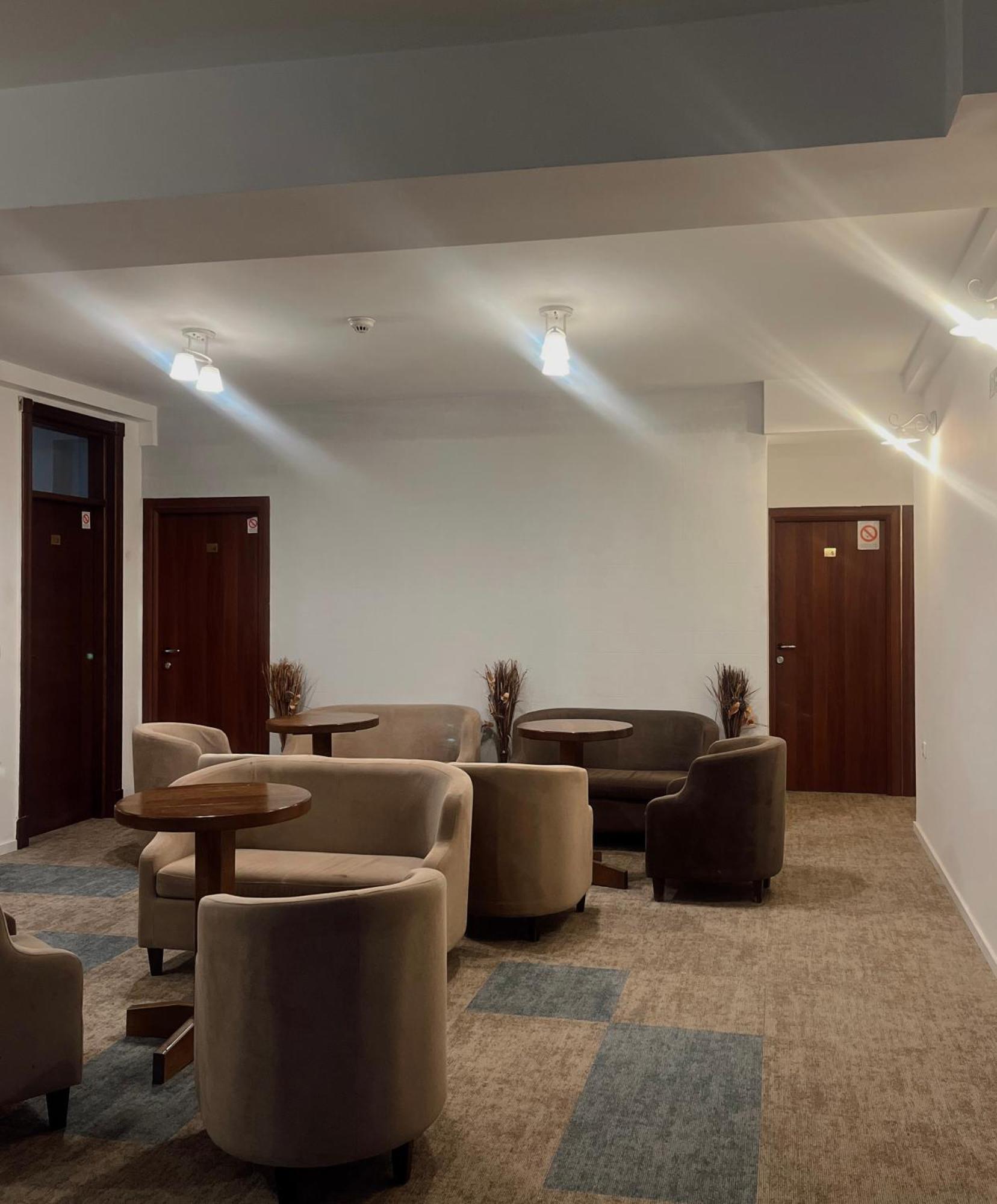 Kengur Resort Belgrad Zewnętrze zdjęcie